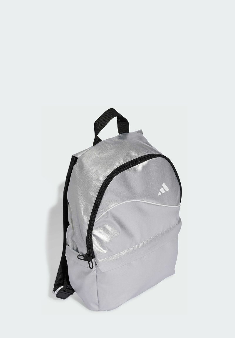 girls' nike backpacks for middle school Youth Elemental Backpack Size:Z-8000H adidas D Rose 1 4963189 812979 A haul loop offers