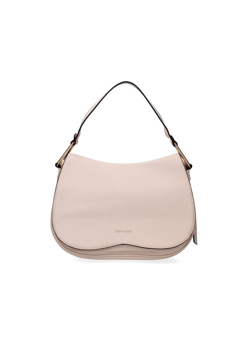 Borsa in pelle di un beige chiaro, forma curva, con una sottile tracolla nera e dettagli in metallo dorato. Presenta un logo scolpito in modo discreto sul fronte.