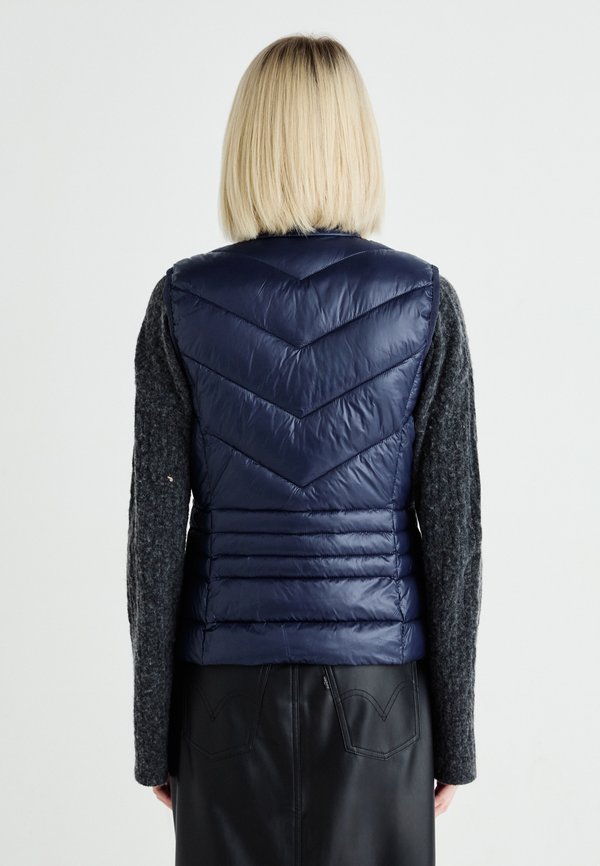 VMSORAYASIV - Waistcoat2