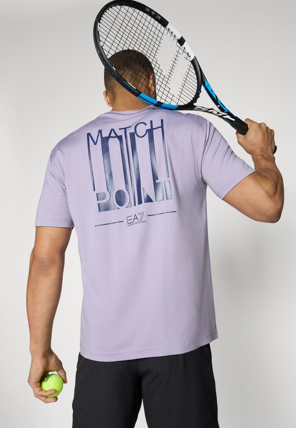 TENNIS CLUB TEE - Print T-shirt - lavender gray3
