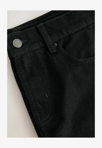 Selezionato, black