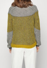 Esprit Collection Stickad tröja - grey