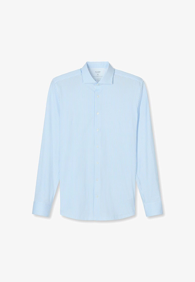 Hellblaues Langarmhemd mit vertikalen feinen weißen Streifen, Knopfleiste, Kragen und abgerundetem Saum. Der Stoff wirkt glatt.