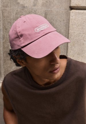 PULL&BEAR, EMBROIDERED BROOKLYN - CAP - Cap - pink