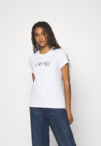 Levi's® THE PERFECT TEE - T-shirt estampada -  white