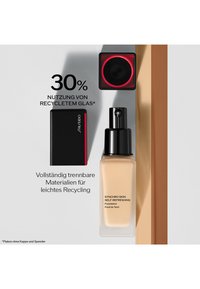 Shiseido SYNCHRO SKIN SELF-REFRESHING FOUNDATION SPF30 - Fondotinta - 110