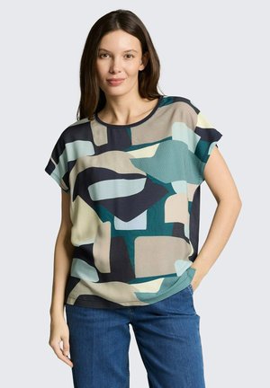 - T-shirt z nadrukiem