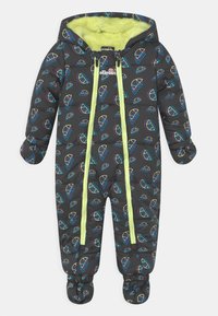 Czarny ocieplany kombinezon zimowy z kolorowymi geometrycznymi wzorami, jasna zielona zamkiem błyskawicznym, kaptur oraz elastyczne mankiety na rękawach i kostkach. Miękka podszewka wewnętrzna.