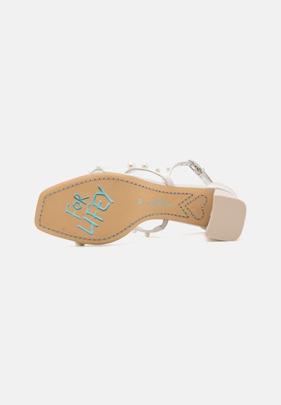 Sophia Webster ROSALIN MID BLOCK - Sandales - ivory