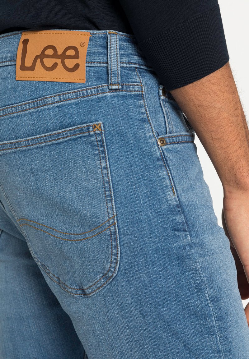 Herren Skinny Fit | Lee LUKE Jeans Slim Fit worn in cody/blue denim - HT49808 Herren Skinny Fit | Lee LUKE Jeans Slim Fit worn in cody/blue denim - HT49808