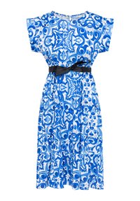 Blauwe en witte jurk met bloemenpatroon, korte mouwen, een ronde halslijn en een zwarte riem in de taille, met een luchtige rok.