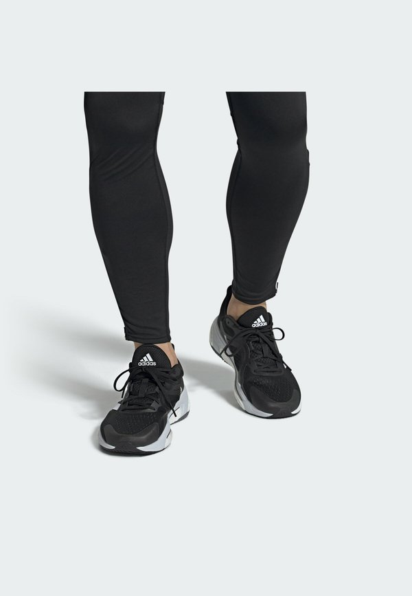 SOLAR CONTROL M - Road running shoes