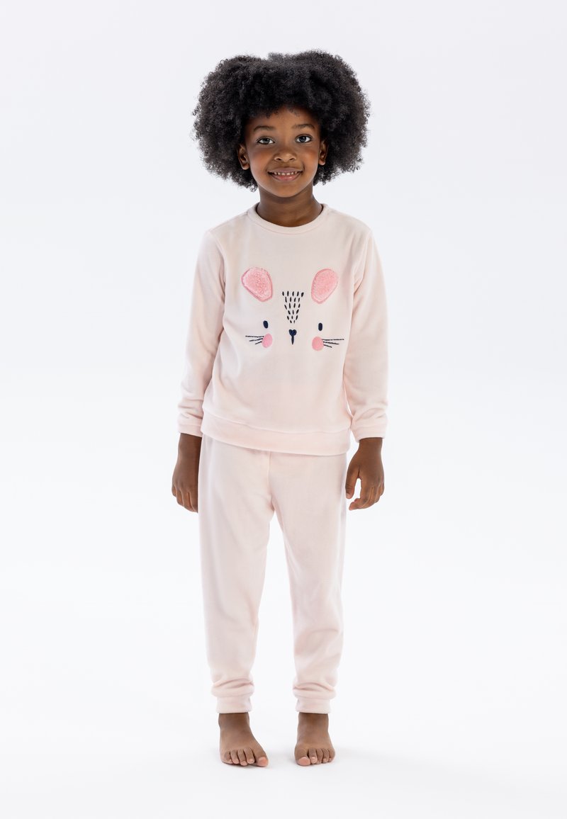 Ljusrosa fleece pyjamasset med ett musansikte. Långärmad topp och matchande byxor har mjuktextur och rundade ärmslut.