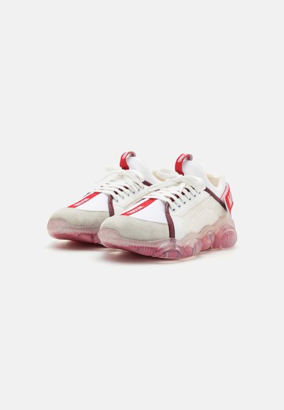 MOSCHINO UOMO - Tenisky - bianco/rosso