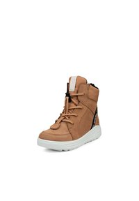 Stivaletto alla caviglia in suede beige con suola in gomma bianca, punta tonda e lacci frontali. Presenta una tracolla di accento nera e un rivestimento interno morbido.