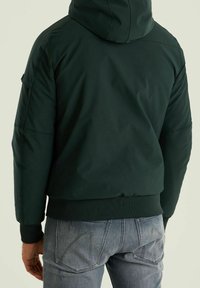 CHASIN' Vinterjacka - dark green