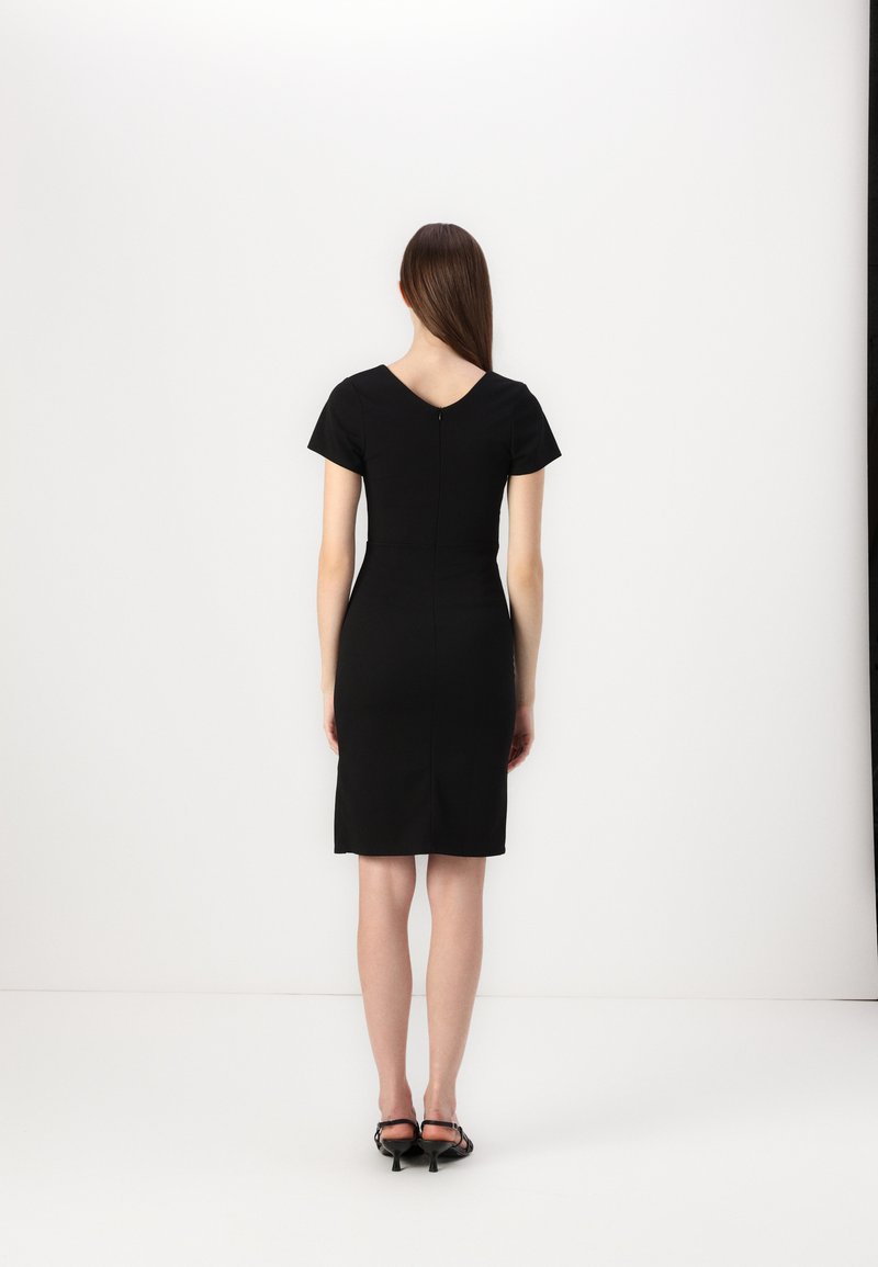 WAL G. BERNADETTE CUT OUT MIDI DRESS - Cocktail dress / Party dress - black  - Zalando.ie