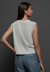 Next REGULAR FIT - SPARKLE SLEEVELESS  - Top - silver