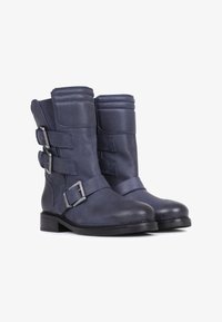 Valitud, winter blue