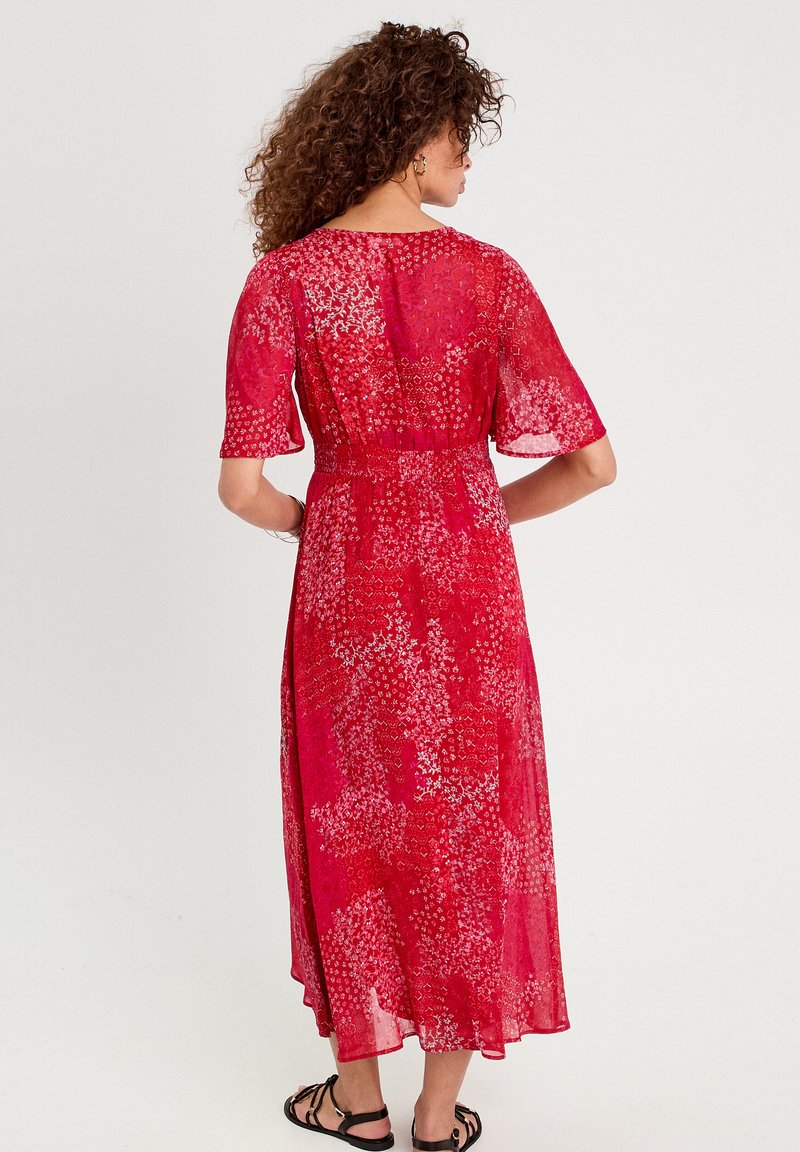 Cache Cache MIT V-AUSSCHNITT - Day dress - rouge/red - Zalando