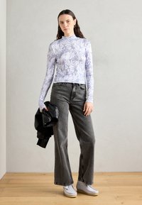 Scotch & Soda ALL OVER PRINTED MOCK NECK LONG SLEEVE - Topper langermet - dancer lavender