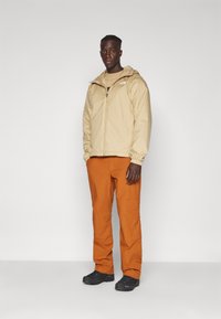 The North Face QUEST JACKET - Regnjakke / vandafvisende jakker - khaki stone