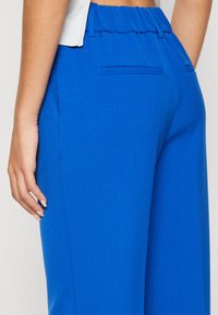 YAS HW S NOOS - Bukser - surf the web