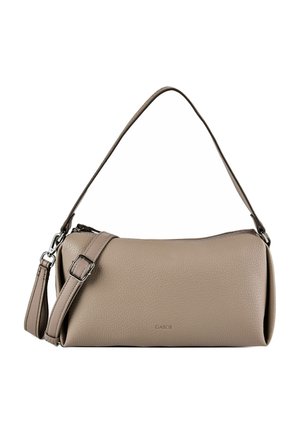 Sac à main rectangulaire en cuir grainé taupe avec bandoulière réglable, fermeture éclair et petit nom de marque embossé au centre avant.