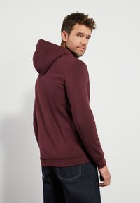 Pier One Φούτερ με κουκούλα - bordeaux