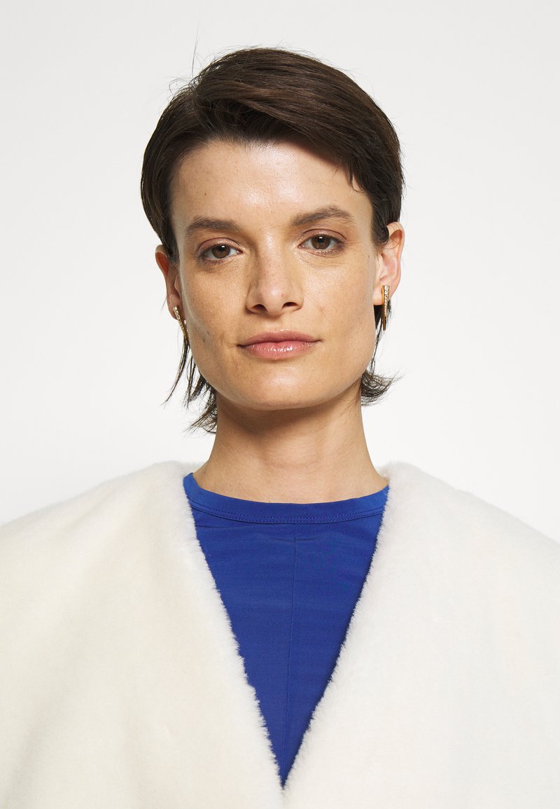 Damen Bekleidung | House of Dagmar MINA FRIENDLY Blazer ivory/offwhite - WG46859 Damen Bekleidung | House of Dagmar MINA FRIENDLY Blazer ivory/offwhite - WG46859