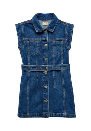 Vestido de mezclilla azul oscuro sin mangas, con cuello, botones delanteros, dos bolsillos en el pecho y un cinturón a juego con hebilla en la cintura.