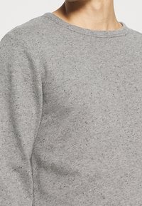 Petrol Industries Felpa - light grey