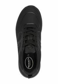 Svart sneakers med en slät, texturerad ovandel, sex par snörhål, vadderad sula och logga. Rund tå och vadderad krage för komfort.