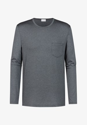 Grijze langafsluiter t-shirt gemaakt van zachte stof. Kenmerkt een ronde halslijn en een linker borstzak. Soepele textuur en eenvoudig ontwerp.