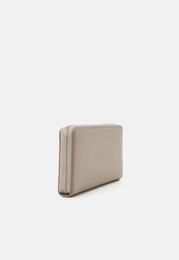 Calvin Klein LOCK WALLET  - Portafoglio - shadow gray