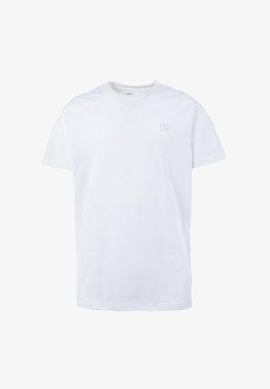 Camiseta de algodón blanca con mangas cortas, escote redondo y un pequeño logo de elefante sutil en gris claro en el lado izquierdo del pecho.