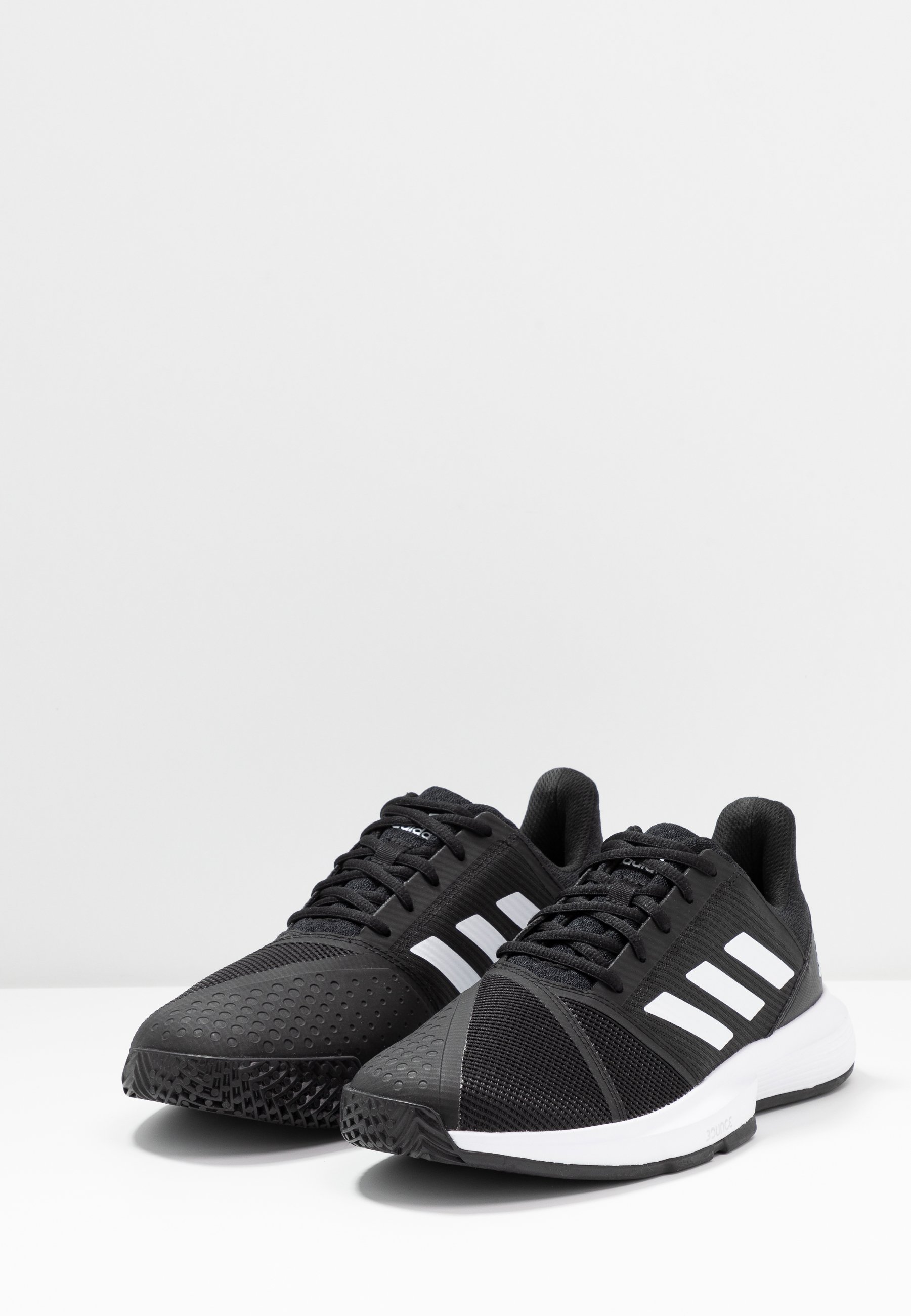 adidas Performance COURTJAM BOUNCE Multicourt Tennisschuh adidas Performance COURTJAM BOUNCE Multicourt Tennisschuh