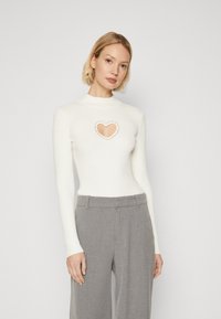 Guess HEART CUT-OUT MIA - Strickpullover - dove white