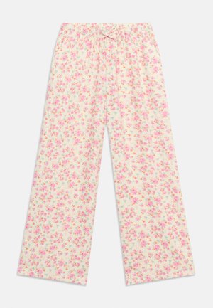 Buksesebukser i kremfarge med bred benvidde, dekorert med små blomster i rosa og oransje, og med elastisk midje med snor.