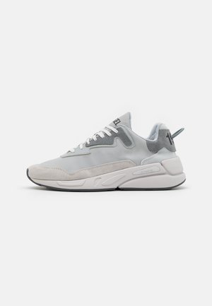 S-SERENDIPITY LC - Matalavartiset tennarit - grey