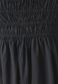 GAP SMOCKED DRESS - Dnevna haljina - black