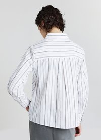 Calliope RIGHE DIAGONALI - Camicia - var bianco lana