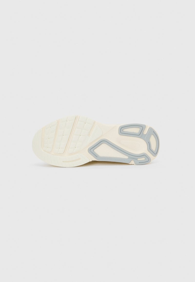 Nike Performance STRUCTURE PLUS - Silniční běžecké boty - sea glass/white/chalk/pure platinum-coloured/sail/light smoke grey