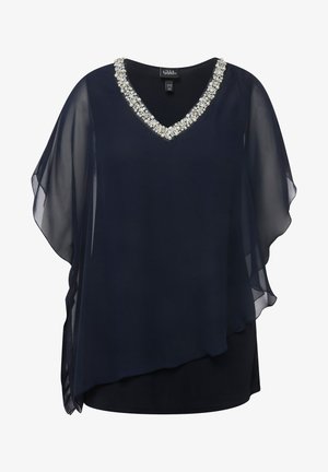 Námořnická modrá blůza s výstřihem do V a průhledným překrytím. Má zdobený výstřih. Vyrobena z lehkého materiálu s volným střihem.