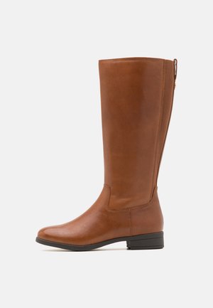 WICOENITALL WIDE CALF PILLOW WALK - Boots - cognac