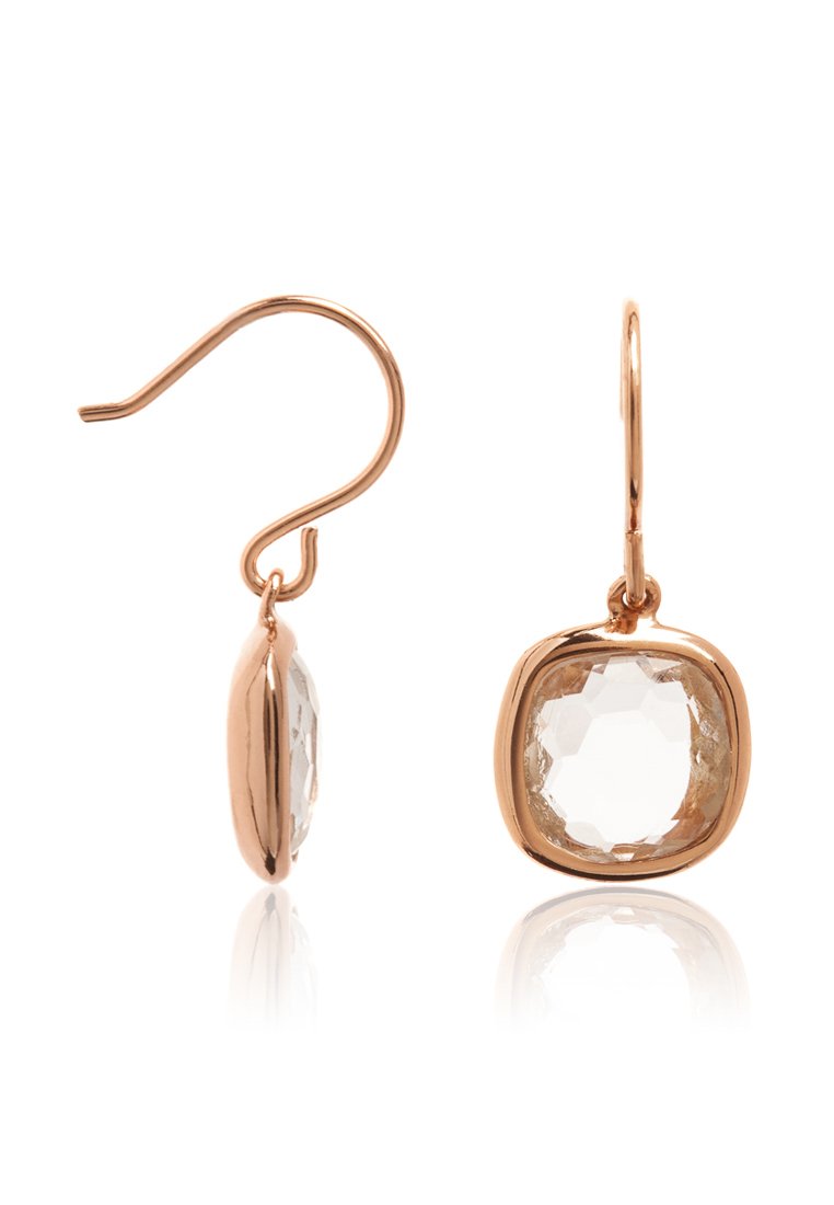 Boucles d'oreilles en or rose avec une pierre claire facettée, présentant un design carré arrondi et une fermeture en crochet délicate. Surface brillante et lisse.