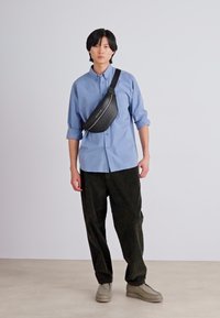 Tommy Hilfiger BUMBAG - Τσαντάκι μέσης - black