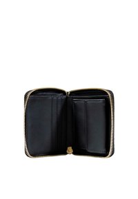 Portafoglio nero in pelle con zip dorata, dotato di numerose fessure per carte e tasca per monete. Texture liscia, design compatto, hardware minimal.