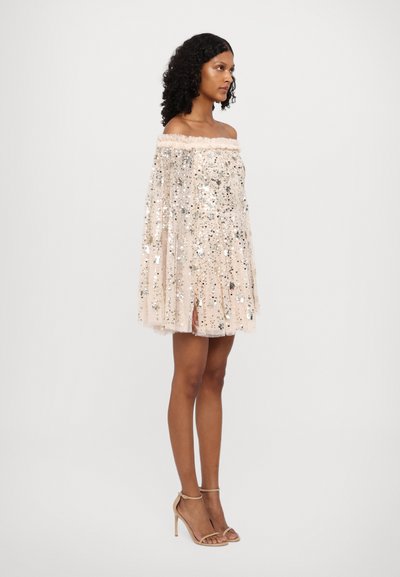 Needle & Thread SHOOTING STARS CAPE MICRO DRESS - Pidulikud riided - dust beige/silver dus