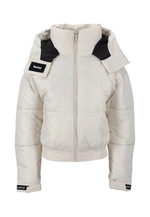 Giacca puffer in bianco sporco con colletto alto e dettagli neri sulle spalle. Presenta una chiusura frontale con zip, vita elastica e polsini con logo.